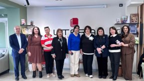 Şair Kamalə Abiyeva səmimiyyəti