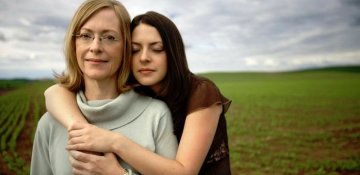 Ana 15 yaşlı qızına yazıb: 