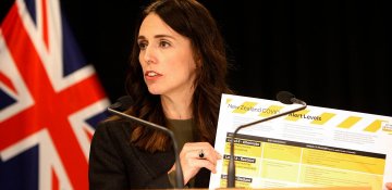 Yeni Zelandiyada iqtisadi tədbir - Nazirlərin maaşları kəsiləcək (VİDEO)