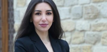 Türkan Turan yazır: Qadın halları