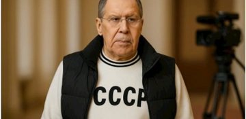 Siz siyasi fəalsınız, cənab Lavrov?